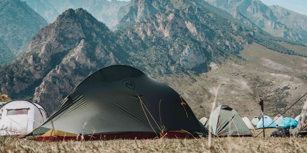 10-person tent